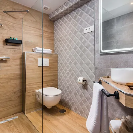 Linda Boutique מלון