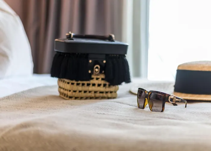 Linda Boutique 4* Μαρμπέλλα