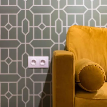 Linda Boutique 4* Μαρμπέλλα